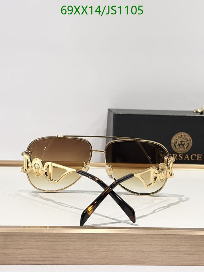 Glasses-Versace Code: JS1105 $: 69USD