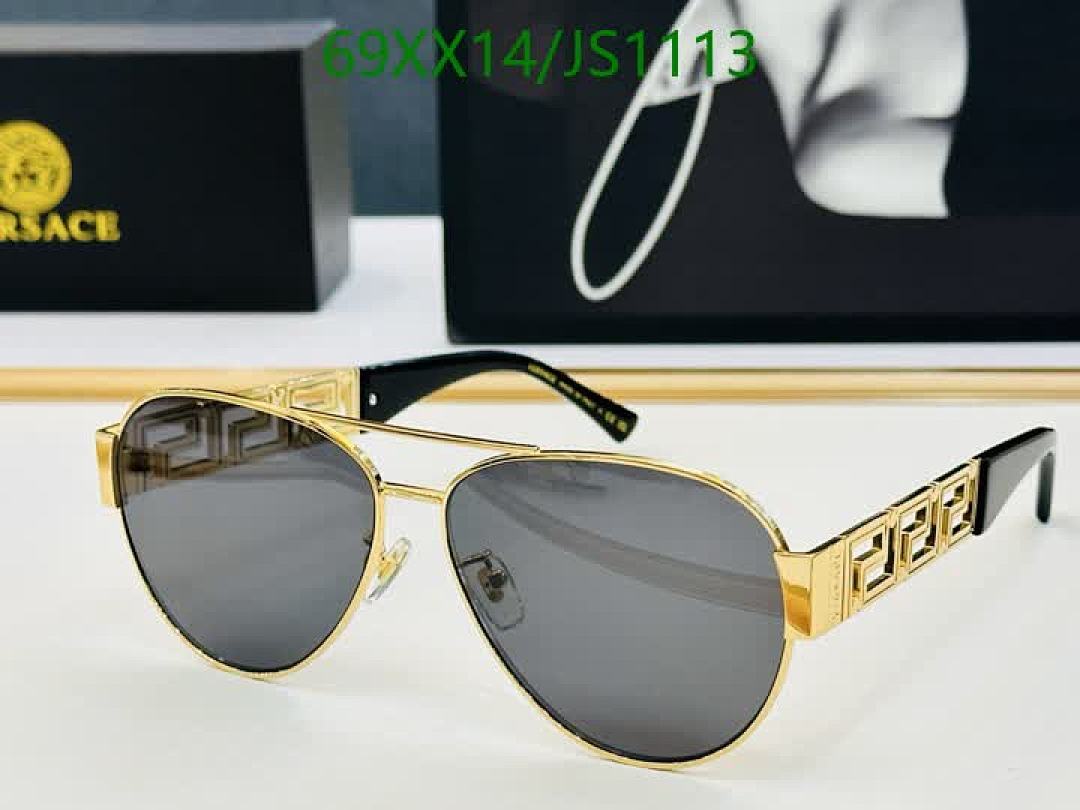 Glasses-Versace Code: JS1113 $: 69USD