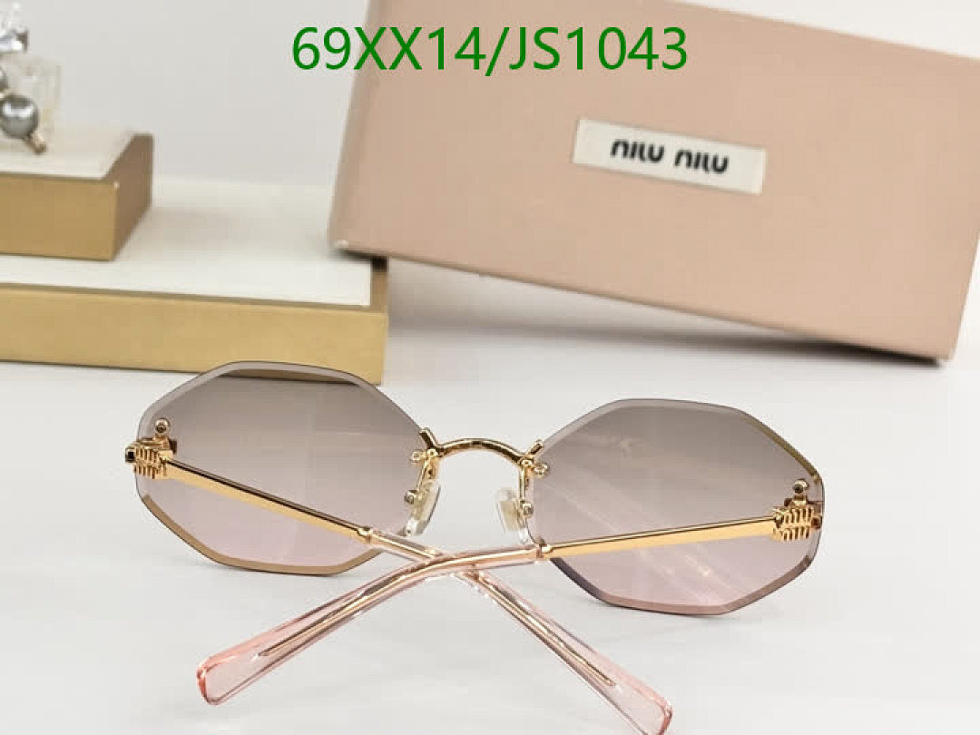 Glasses-MiuMiu Code: JS1043 $: 69USD