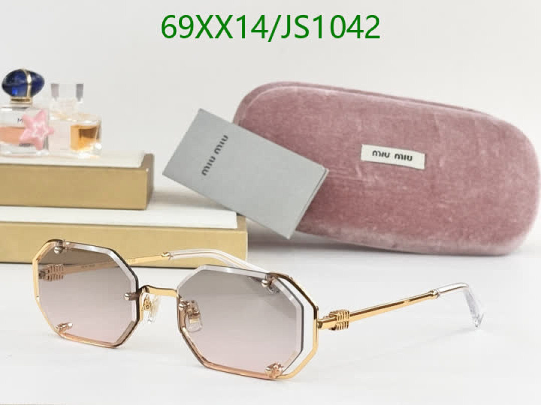 Glasses-MiuMiu Code: JS1042 $: 69USD