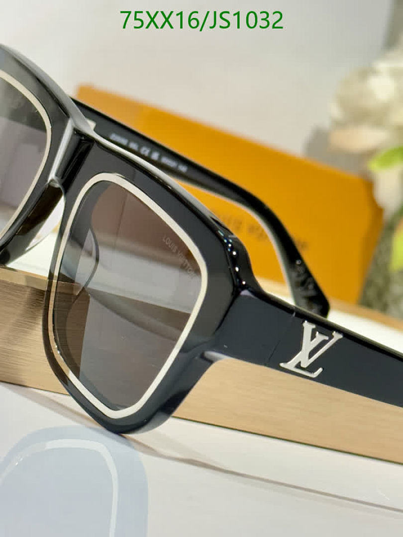 Glasses-LV Code: JS1032 $: 75USD