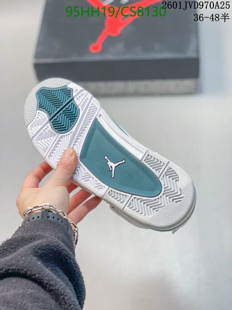 Luxury Shoes-Nike Code: CS8130 $: 123.5USD