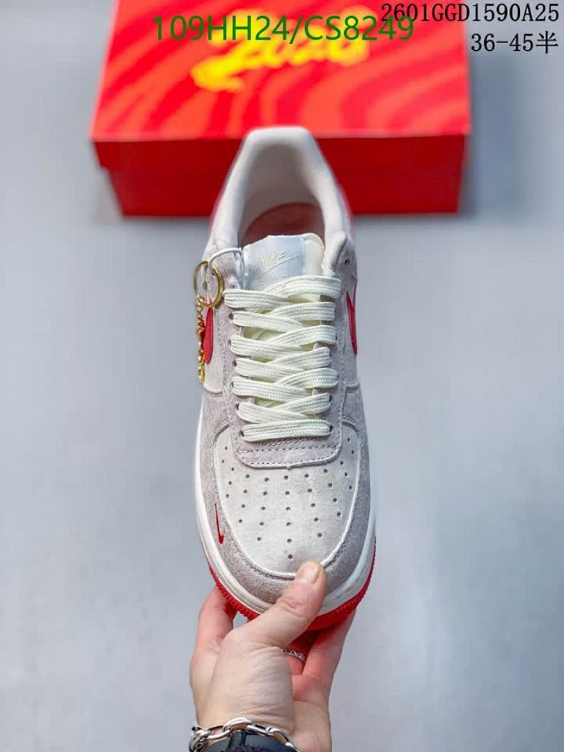 Luxury Shoes-Nike Code: CS8249 $: 141.7USD