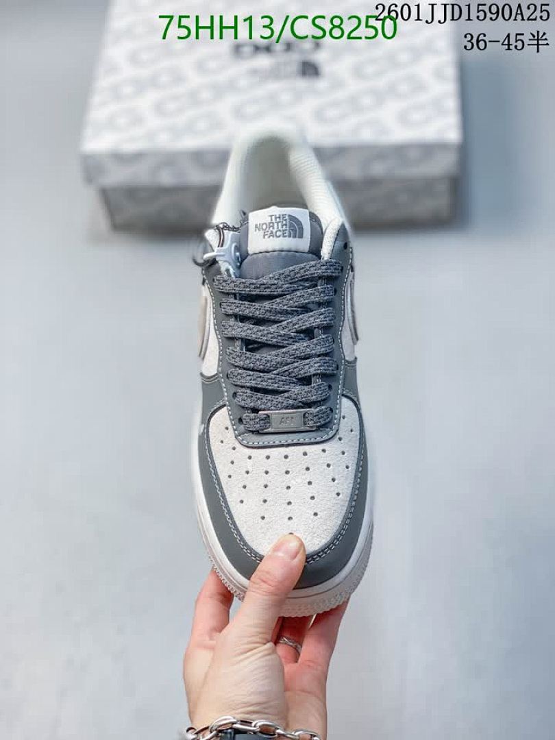 Luxury Shoes-Nike Code: CS8250 $: 97.5USD