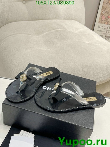 Chanel Women's Black Bow Thong Sandals - Space Cloth & Sheepskin, EU35-42