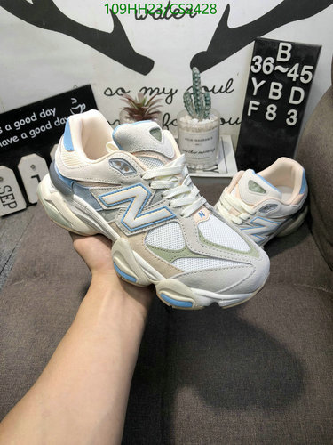 New Balance Women's Breathable Mesh Lifestyle Sneakers - CS2428