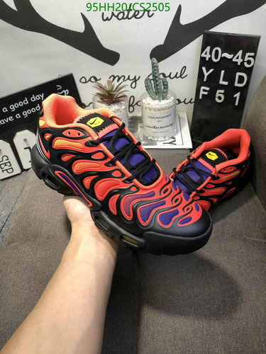 Nike Men's Dynamic Comfort Running Shoes - Vibrant Red & Purple Design