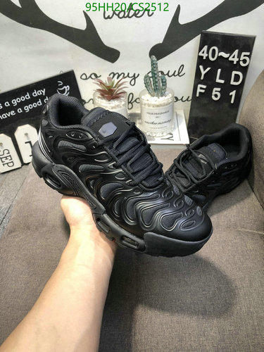 Nike Men's All-Black Athletic Sneakers - Comfortable & Stylish Running Shoes