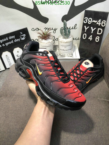 Nike Men's Air Max Plus TN Running Shoes - Dynamic Red & Black Design