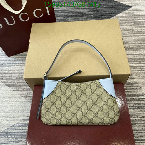 Gucci GG Canvas Shoulder Bag - Elegant Compact Design for Everyday Chic