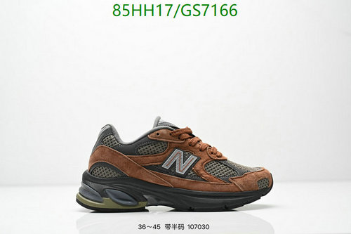 New Balance Women's GS7166 Lifestyle Sneakers - Comfortable & Stylish Shoes