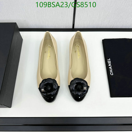 Chanel Women's Classic Ballet Flats - Elegant Sheepskin & Leather Sole Shoes