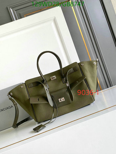 Balenciaga Green Canvas and Leather Everyday Tote Bag - Stylish & Versatile