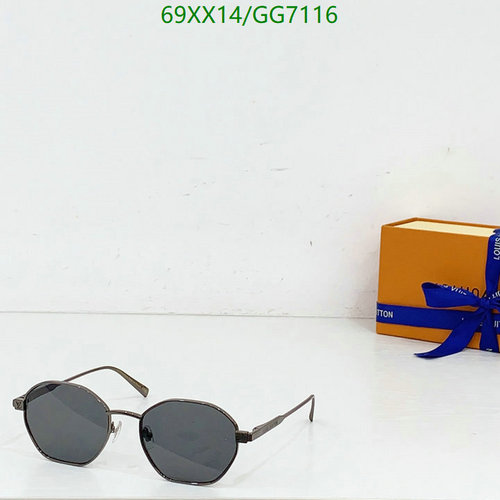 Stylish Hexagonal Frame Sunglasses for Everyday Wear - UV Protection Eyewear