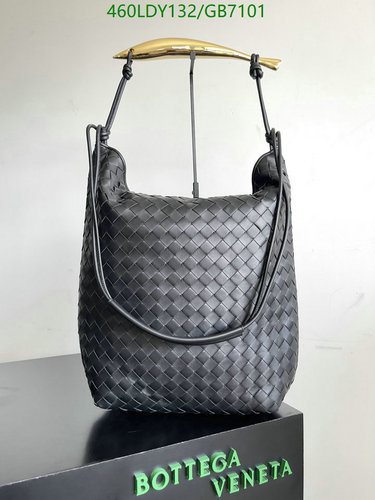 Bottega Veneta Medium Intrecciato Hobo Bag Black Leather