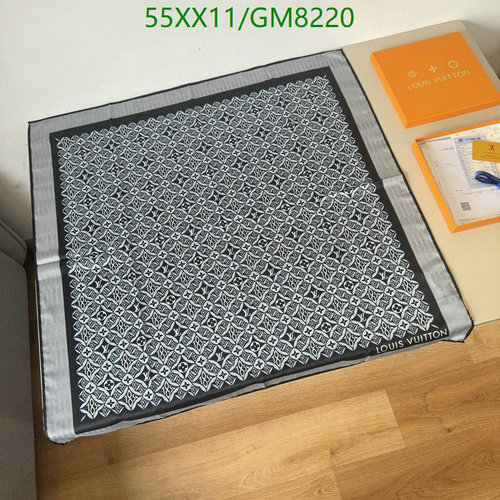 Louis Vuitton Silk Square Scarf - GM8220 Monogram Pattern 90x90CM