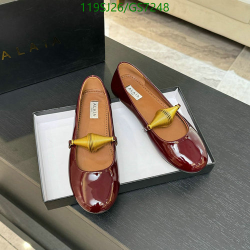 ALAÏA Women's Patent Leather Ballet Flats with Gold-Tone Embellishment