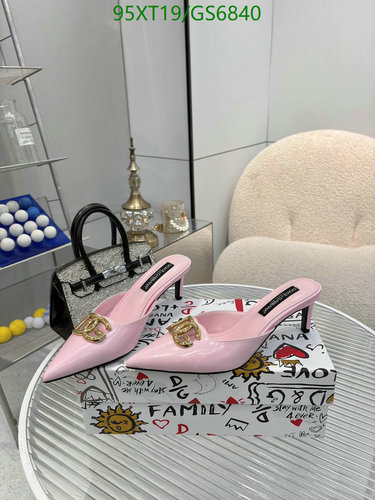 Dolce & Gabbana Women's Pink Sheepskin Pointed Toe Mules with DG Logo