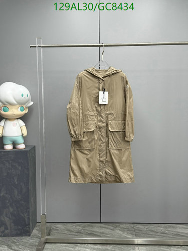 Moncler Women's Beige Hooded Coat - Stylish and Lightweight Outerwear