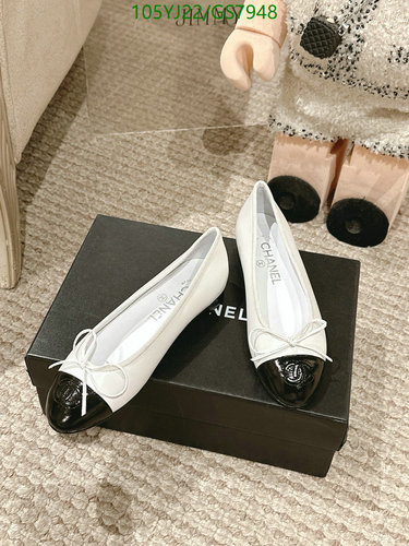 Chanel Women's Classic Two-Tone Ballerinas Flat Shoes with Bow Detail