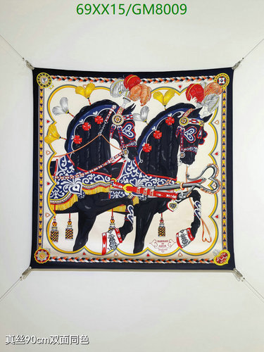 Hermes GM8009 Silk Scarf 90x90cm - Elegant Horse Chariot Design
