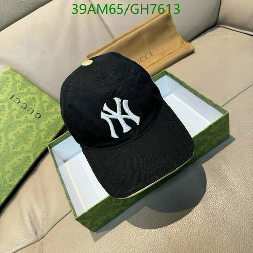 Classic Black Baseball Cap with Embroidered 'NY' Logo - Stylish & Adjustable Hat