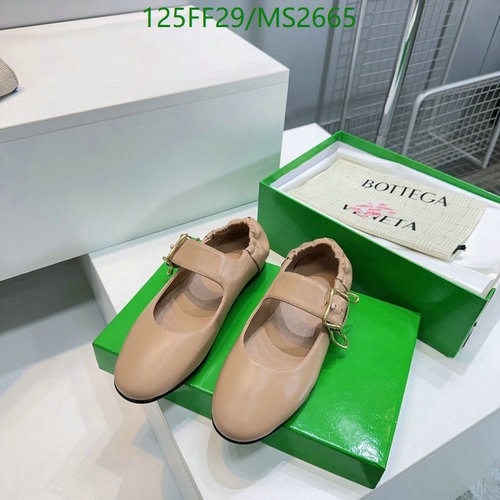 Bottega Veneta Women's Ballet Flats - Luxurious Sheepskin & Leather Soles