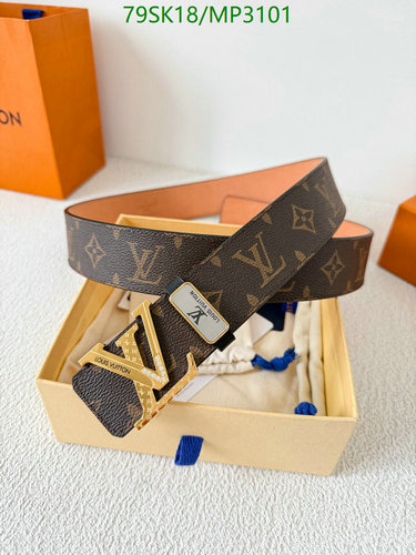 Louis Vuitton Monogram LV Initiales Reversible Belt - Iconic Cowhide Leather 42 Louis Vuitton Monogram LV Initiales Reversible Belt - Iconic Cowhide Leather