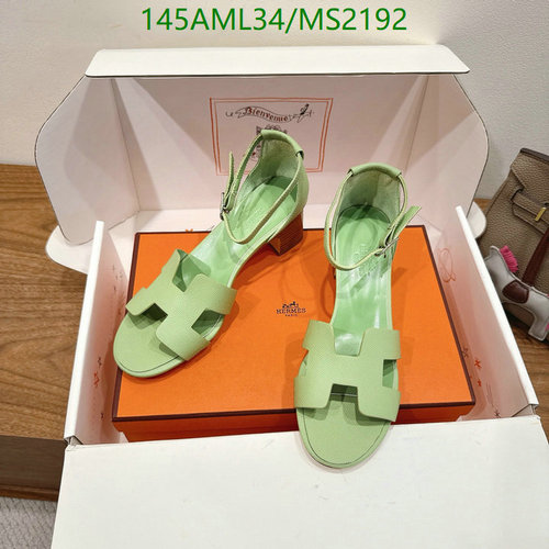 Hermes Women's Oran Sandals in Pistachio Green Cowhide - Elegant & Comfortable 15 Hermes Women's Oran Sandals in Pistachio Green Cowhide - Elegant & Comfortable
