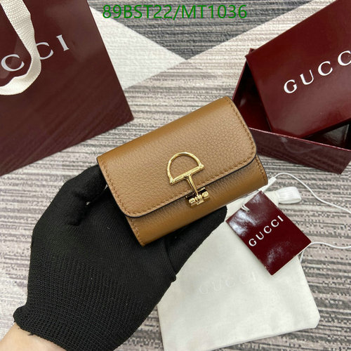 Gucci Horsebit 1955 Wallet in Grained Leather - Compact & Stylish