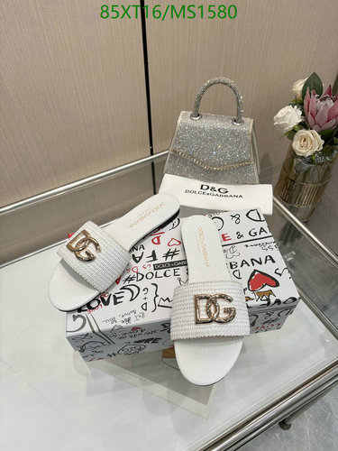 Dolce & Gabbana Women's Sheepskin DG Logo Flat Slides - Elegant Summer Footwear