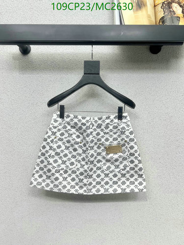 Louis Vuitton Monogram White Mini Skirt - Chic & Versatile Women's Apparel