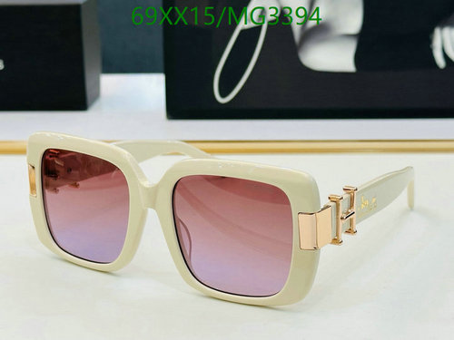 Hermes Square Frame Sunglasses with Gradient Lenses and Signature 'H' Detail 6 Hermes Square Frame Sunglasses with Gradient Lenses and Signature 'H' Detail