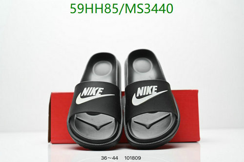 Nike Women's & Men's Comfort Slide Sandals - Unisex Black & White