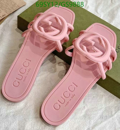 Gucci Women's GG Interlocking Rubber Slide Sandals - Stylish & Comfortable