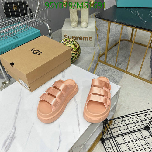 UGG Women's Sandals: Stylish Peach Platform Slides for Everyday Comfort