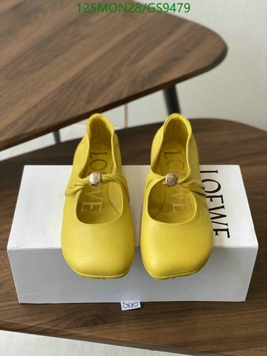 Loewe Women's Yellow Sheepskin Ballerina Flats with Anagram Button