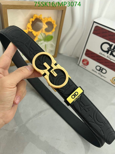 Elegant Ferragamo Men's Cowhide Belt with Gancini Buckle - 3.5CM Width