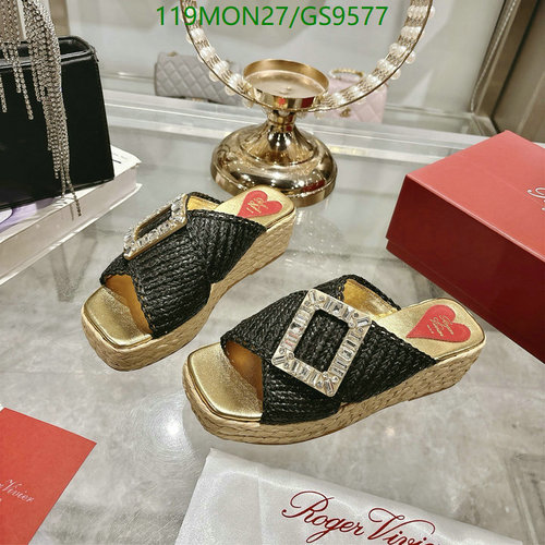 Roger Vivier Women's Viv' Choc Raffia Mules with Crystal Buckle