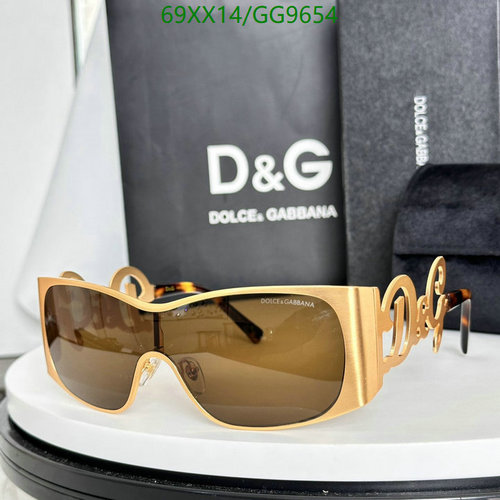 Dolce & Gabbana D&G Oversized Aviator Sunglasses for Women