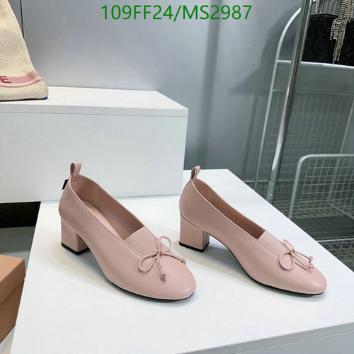 Miu Miu Women's Classic Pink Block Heel Pumps with Bow Detail - 6CM Heel