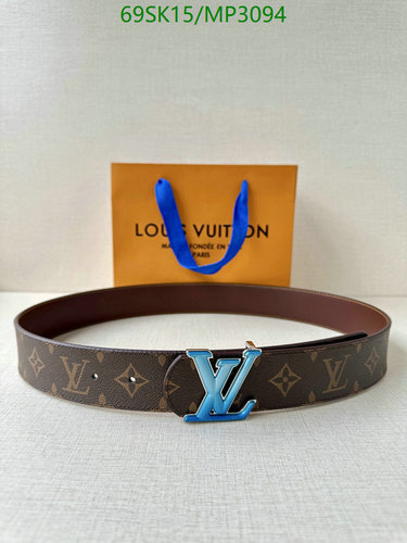 Louis Vuitton Monogram Reversible Belt with Blue LV Initial Buckle 36 Louis Vuitton Monogram Reversible Belt with Blue LV Initial Buckle