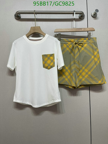 Burberry Plaid Pocket T-shirt & Shorts Set - Cotton Two-Piece Outfit