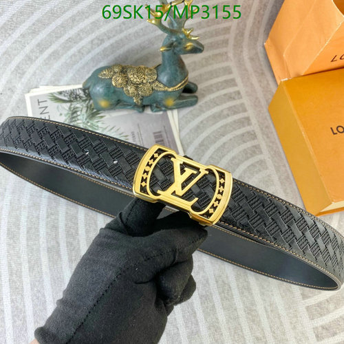 Louis Vuitton Monogram Reversible Belt with Gold-Tone Buckle - Cowhide Leather 44 Louis Vuitton Monogram Reversible Belt with Gold-Tone Buckle - Cowhide Leather