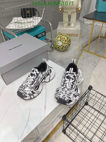 Balenciaga Unisex Track 3.0 Sneakers - Stylish Black & White Athletic Shoes