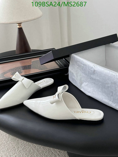 Chanel Women's Pointed Toe Bow Mules - Elegant Sheepskin & Leather Sole Slippers