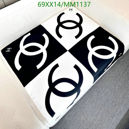 Chanel Black and White Silk Scarf with Iconic Interlocking C Logo, 90x90CM