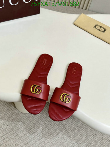 Gucci GG Matelassé Leather Slide Sandals - Luxurious Red Cowhide for Unisex Comfort