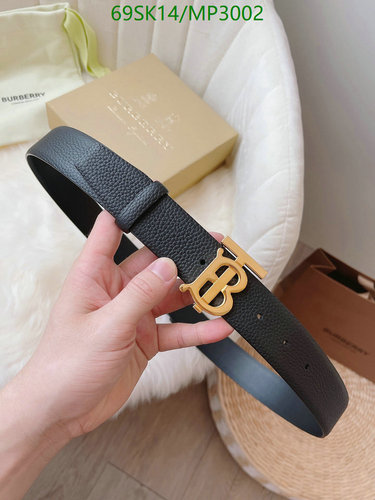 Burberry Grainy Leather Monogram Motif Belt - Black with Gold-Tone Hardware 44 Burberry Grainy Leather Monogram Motif Belt - Black with Gold-Tone Hardware