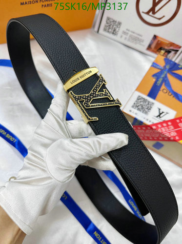 Louis Vuitton LV Initiales Reversible Belt - Black Cowhide with Gold Buckle